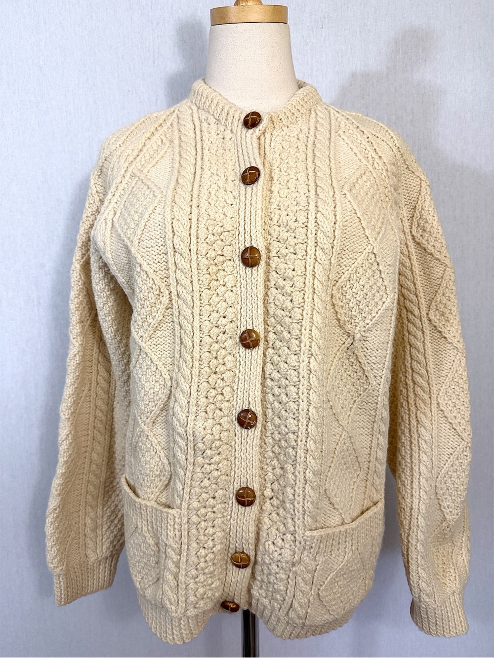 Vintage Glencraft Handknits 100% wool Made in Ireland Aran Cable Knit Cardigan